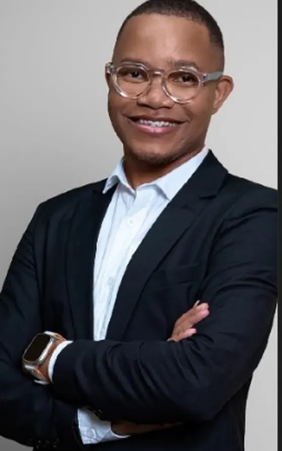 Jackzee J. Tsaraeb